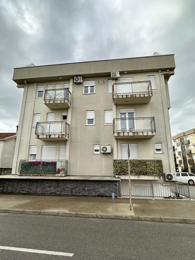Selena Apartment 포드고리차 외부 사진